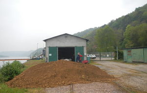 5353e757c575d_tasdeterre2.jpg